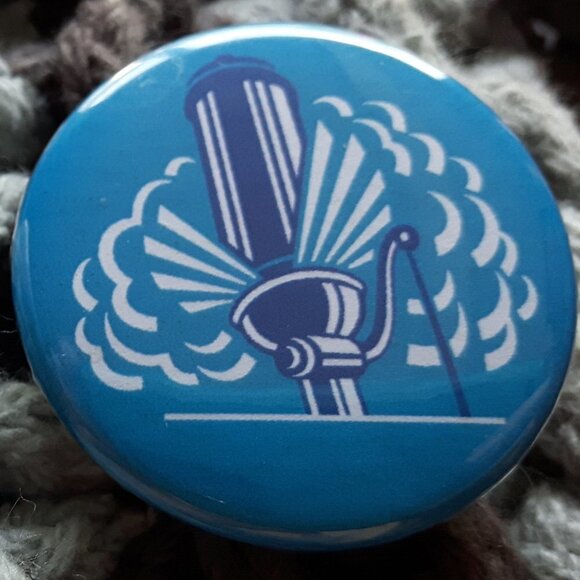 RARE Steam Whistle Pale Ale Pins Lot of 2 - Picture 4 of 4